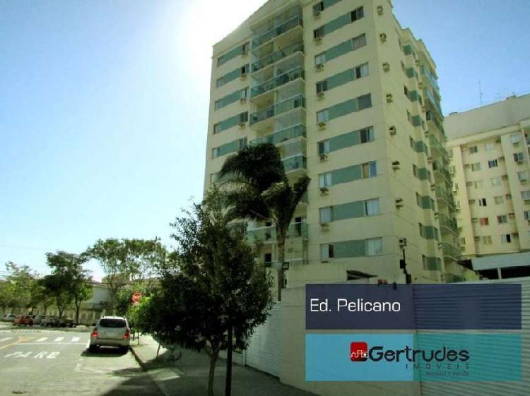 Apartamento com 3 Quartos à Venda, 70 m² por R$ 350.000