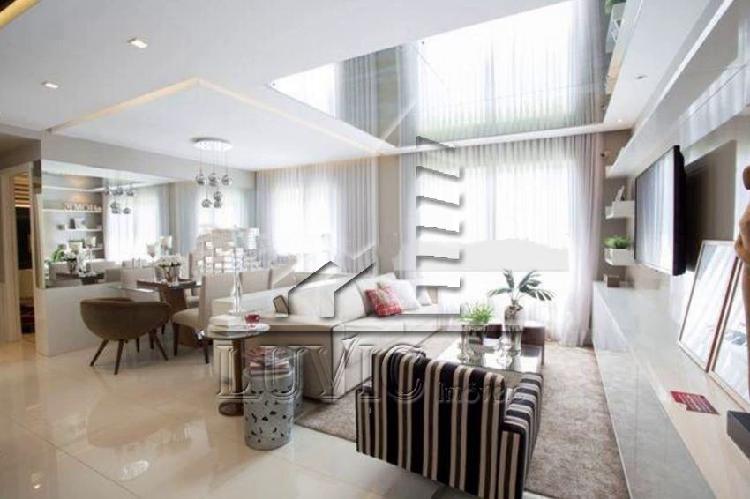 Apartamento com 3 Quartos à Venda, 76 m² por R$ 369.000