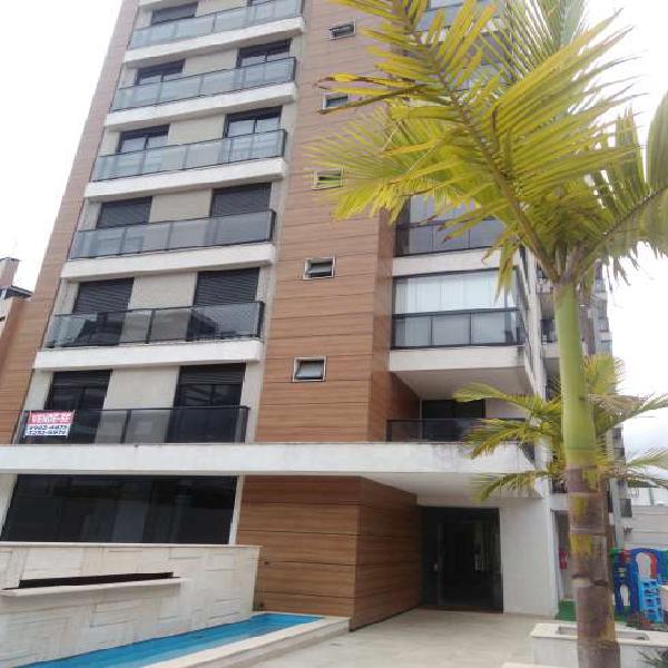 Apartamento com 3 Quartos à Venda, 91 m² por R$ 629.000