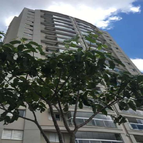 Apartamento com 3 Quartos à Venda, 95 m² por R$ 750.000