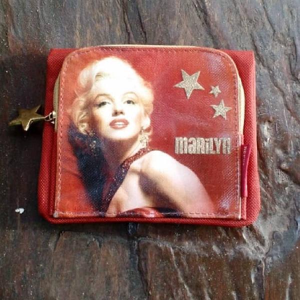 Belíssima carteira Marilyn Monroe República Vic