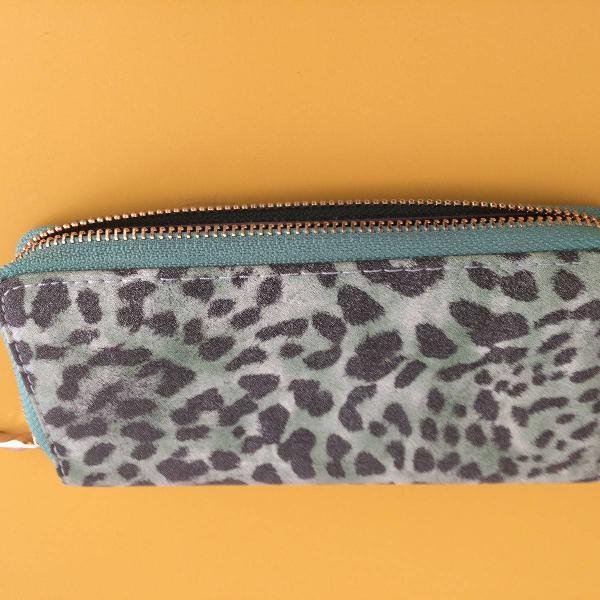 Carteira animal print