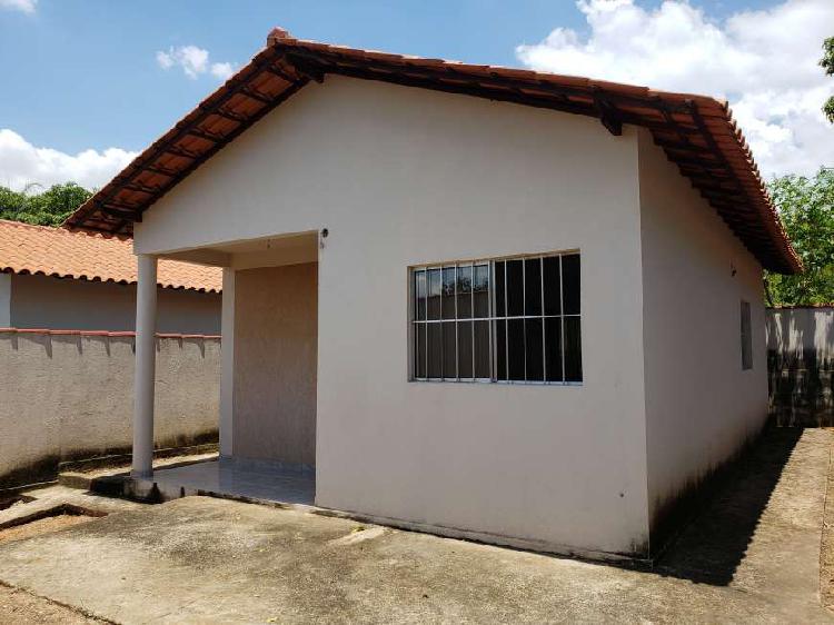Casa com 2 Quartos à Venda, 51 m² por R$ 150.000 COD.