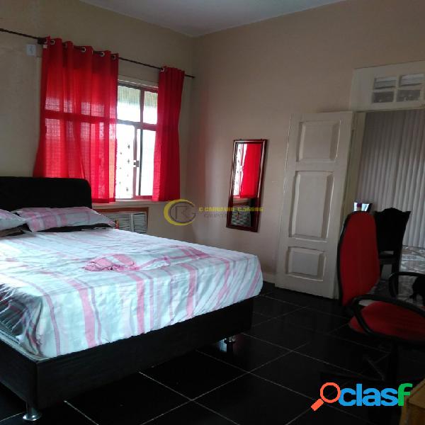 Casa tipo apartamento com quinta em Penha-RJ