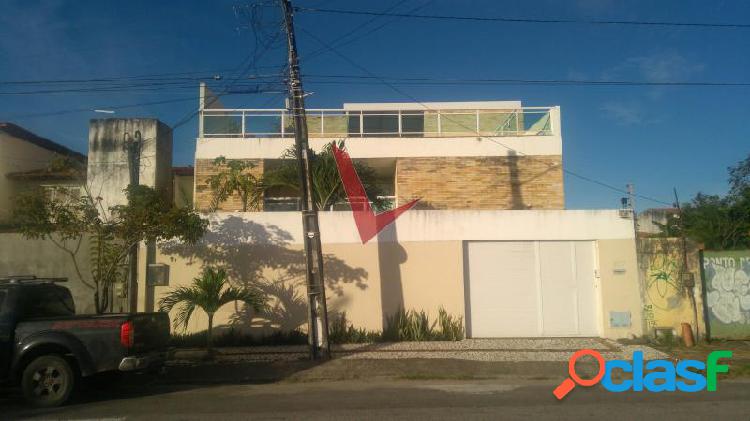 Duplex Solarium 4 suítes - Casa com 4 dorms em Fortaleza -