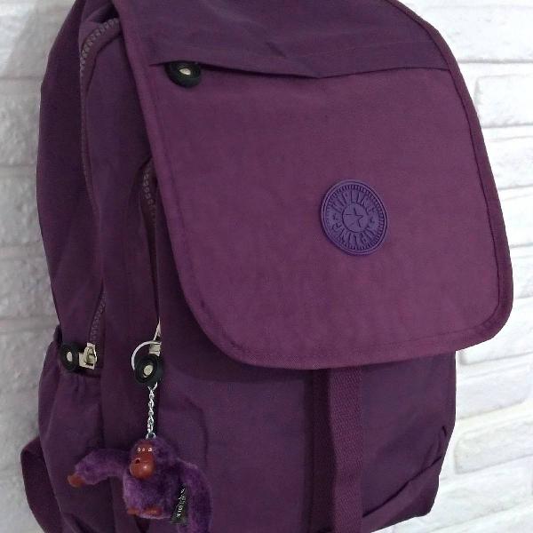 Mochila roxa kipling