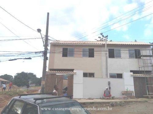 RJ – Campo Grande – Arnaldo Eugênio – casa Duplex