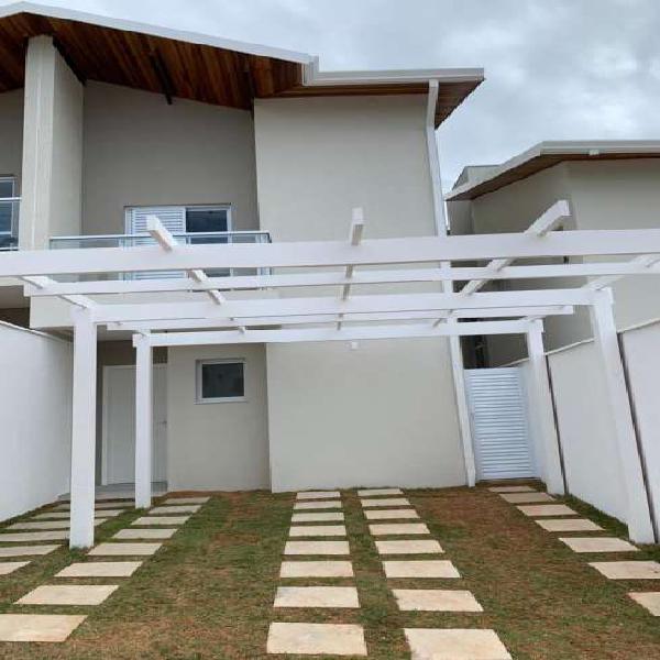 Sobrado com 3 Quartos à Venda, 112 m² por R$ 530.000 COD.