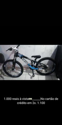 Vendendo bicicleta