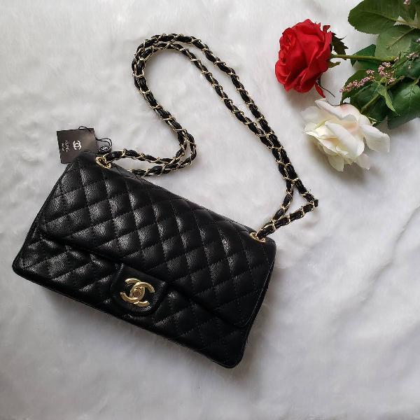 bolsa chanel clássica preta/dourada