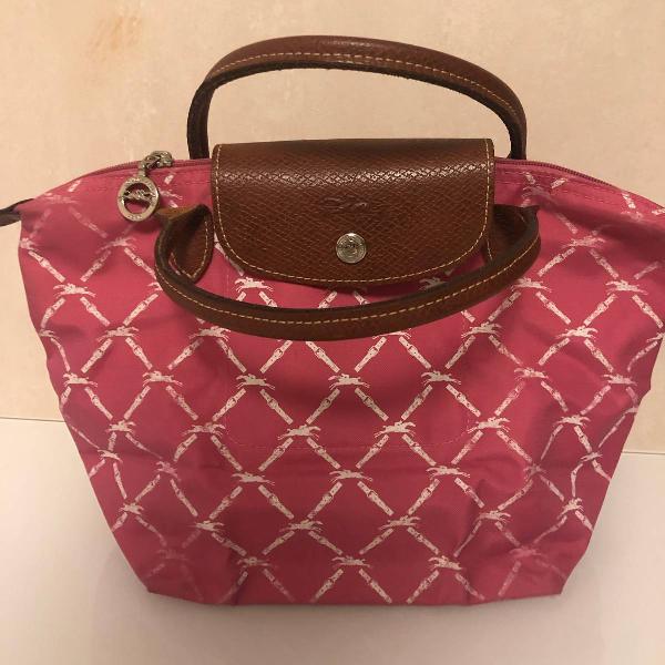 bolsa longchamp rosa com detalhe