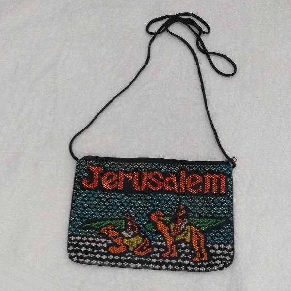 bolsa pequena comprada em jerusalém