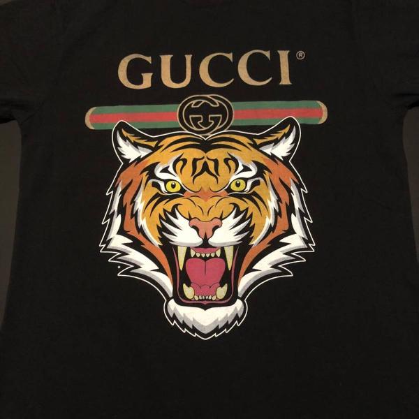 camiseta gucci perna longa