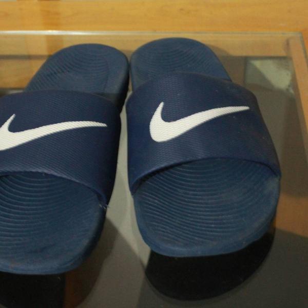 chinelo nike