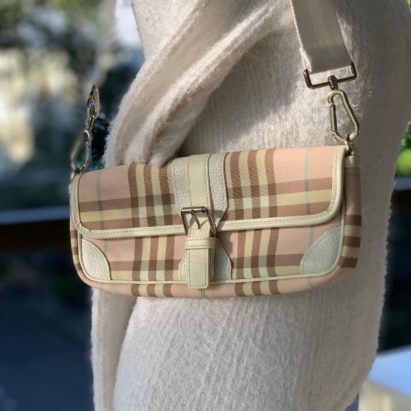 clutch burberry