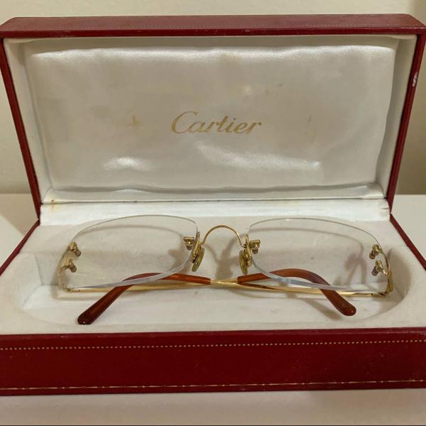 culos de grau cartier