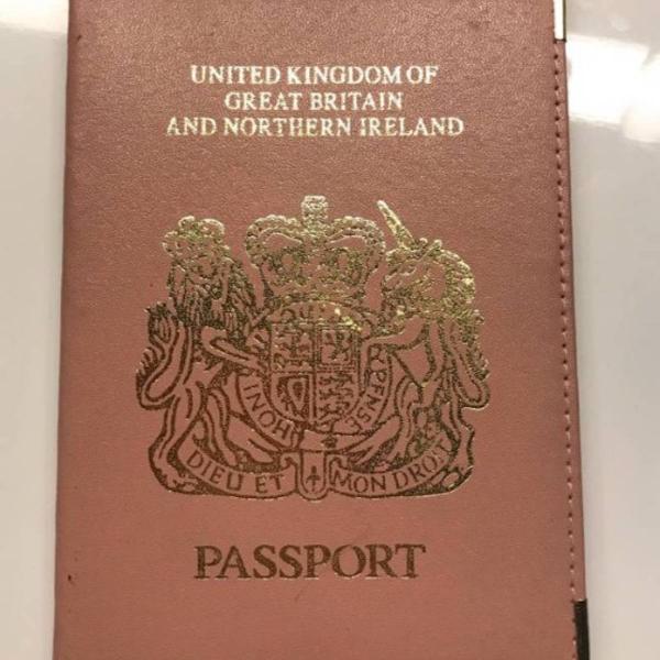 porta passaporte rosê