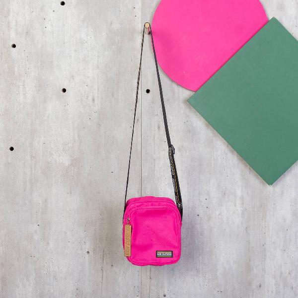 sholder bag neon pink