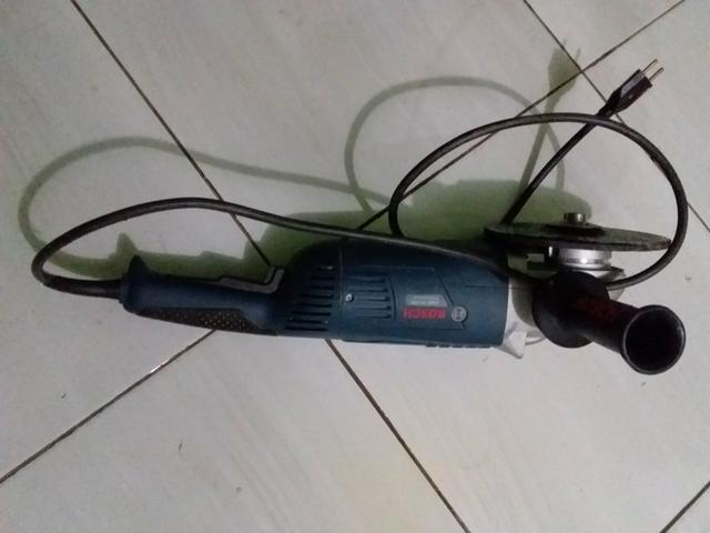 Vendo lixadeira bosch original