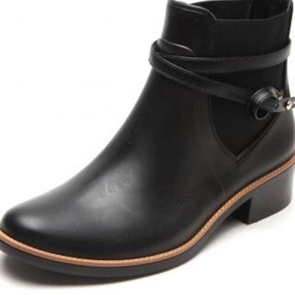 bota chelsea colcci tiras preto