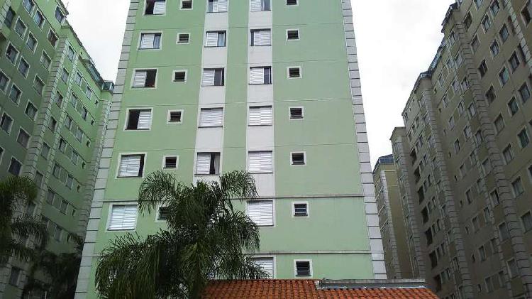 Apartamento com 2 Quartos à Venda, 96 m² por R$ 315.000