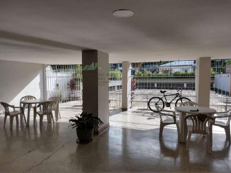 Apartamento com 2 Quartos para Alugar, 10 m² por R$
