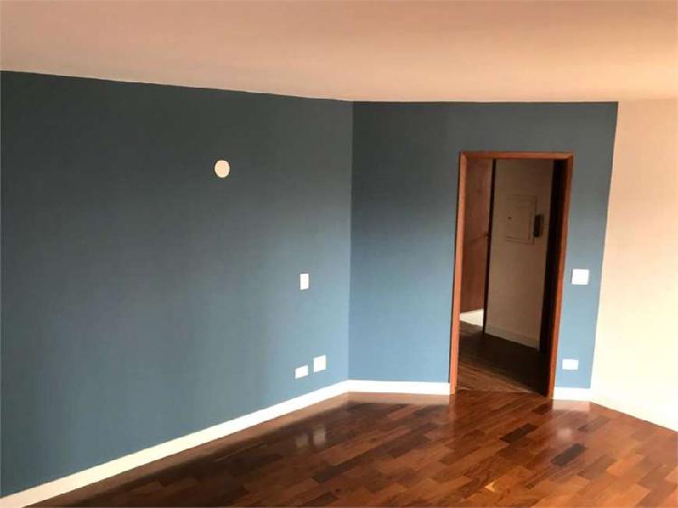 Apartamento com 4 Quartos à Venda, 130 m² por R$ 1.300.000