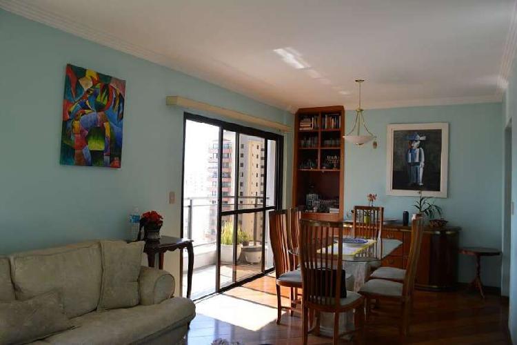 Apartamento com 4 Quartos à Venda, 140 m² por R$ 1.500.000