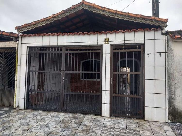 Casa com 2 Quartos à Venda, 75 m² por R$ 220.000 COD.