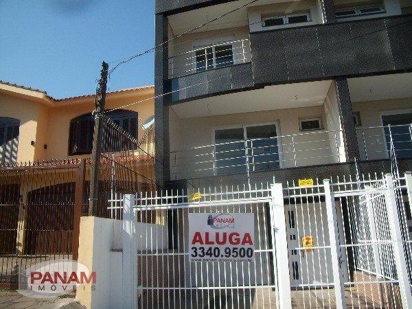 Casa com 3 Quartos para Alugar, 300 m² por R$ 2.800/Mês