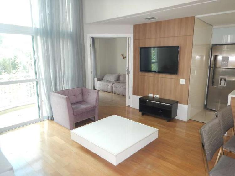 Flat com 3 Quartos para Alugar, 117 m² por R$ 12.500/Mês