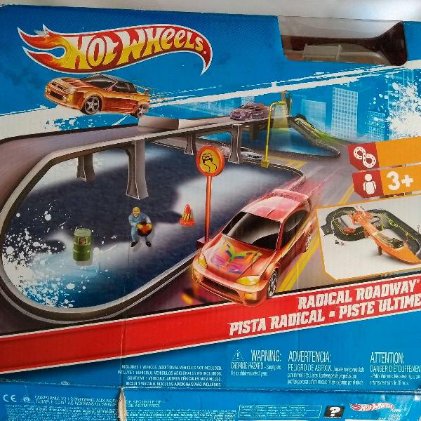 Pista Radical Roadway Hot Wheels