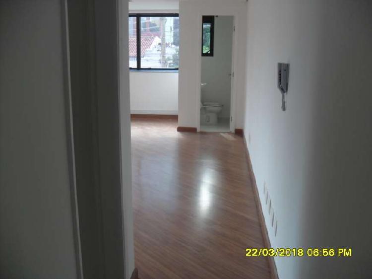 Sala Comercial para Alugar, 37 m² por R$ 1.300/Mês COD.