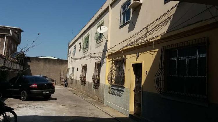 Sobrado com 3 Quartos para Alugar, 120 m² por R$ 1.100/Mês