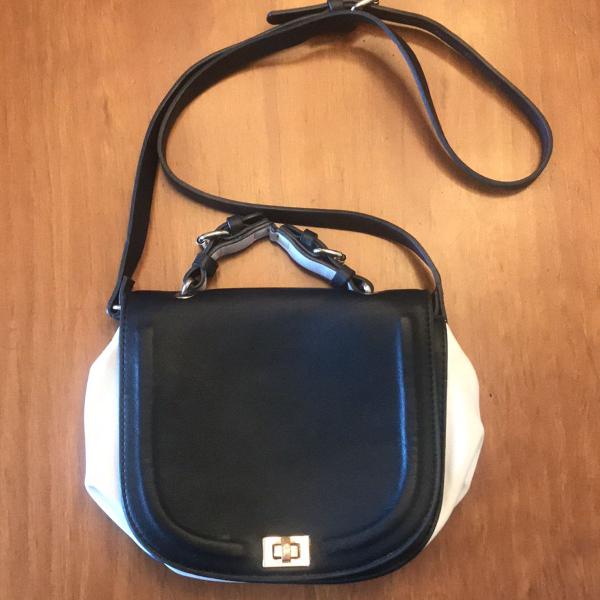 bolsa black and white