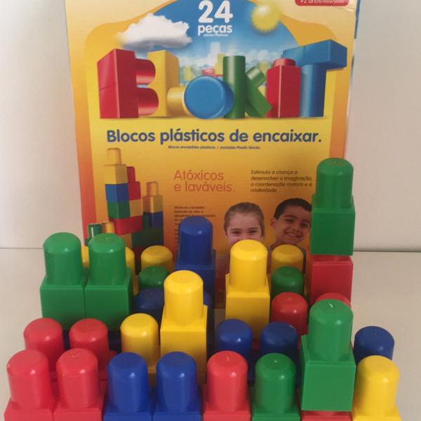 brinquedo educativo blokit