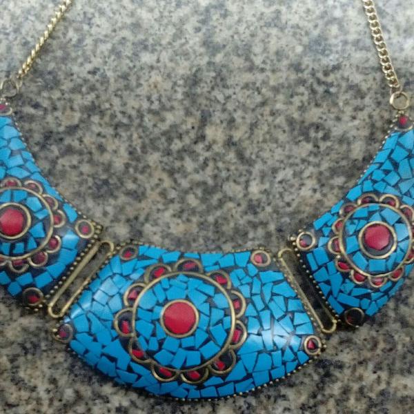 colar indiano mosaico azul