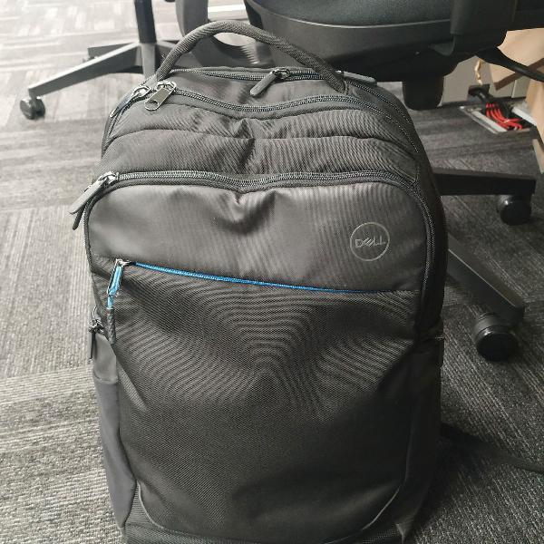mochila Dell nova