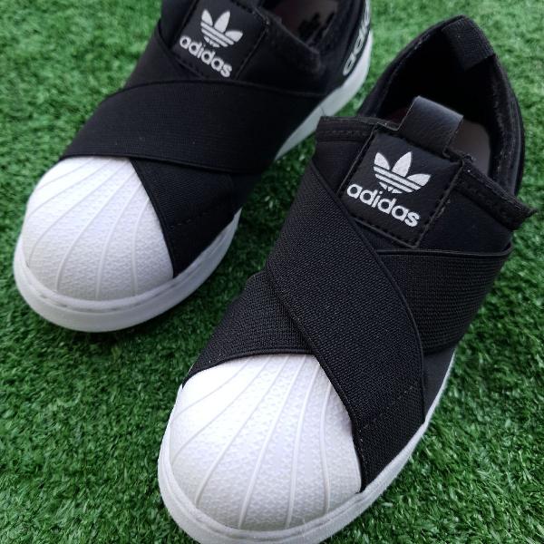 tênis adidas slip on infantil preto, n32, novo