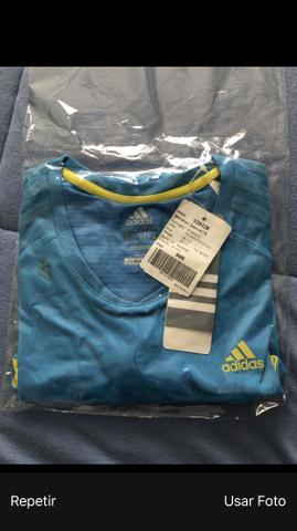 Camiseta Adidas original sem uso etiqueta tam P/M