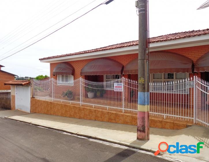 Casa, 3 dormitórios, 220 m², São Lourenço -- Piraju /SP