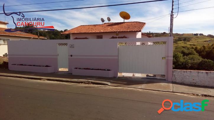Casa, 4 dormitórios, 290 m², Vila São José em Piraju-SP.
