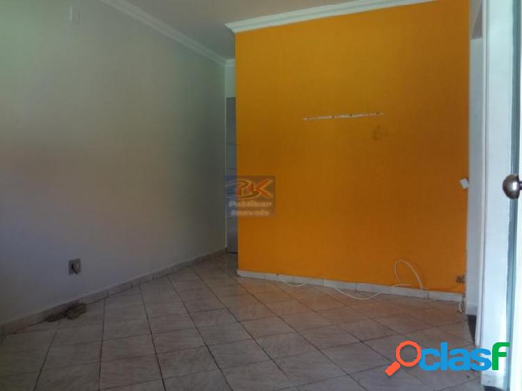 Casa com 2 dorms em Belo Horizonte - Jardim Leblon por