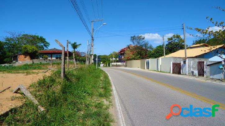 Excelente localização, terrenos de frente para a GERAL !!!