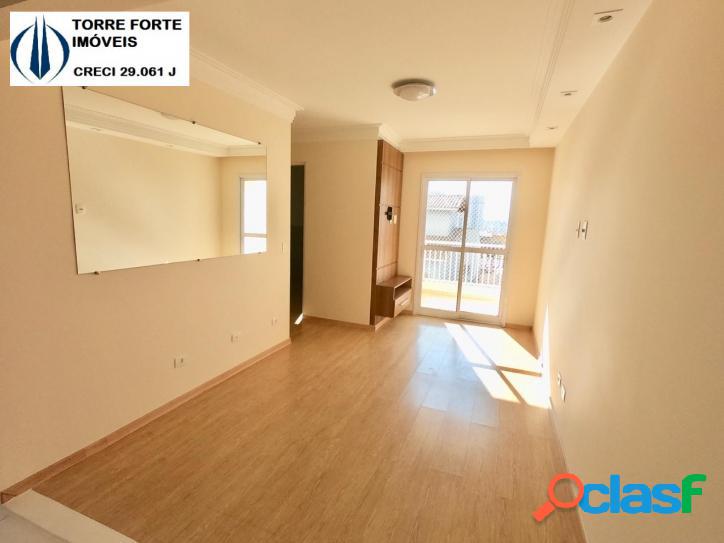 Lindo apartamento com 2 dormitórios no B. Santa Maria. 1