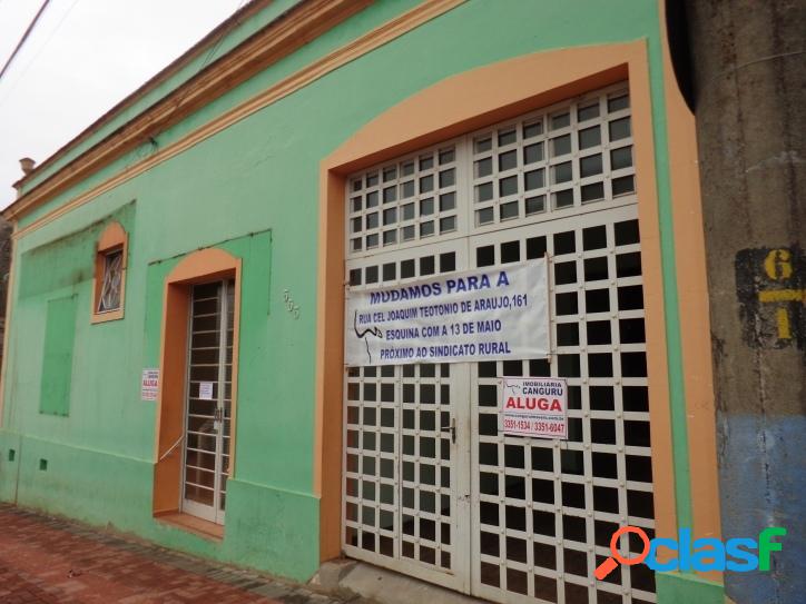 Prédio Comercial, no Centro, Piraju-SP