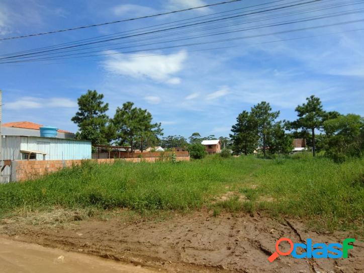 Terreno com 180m², rua larga. Florianópolis Rio Vermelho