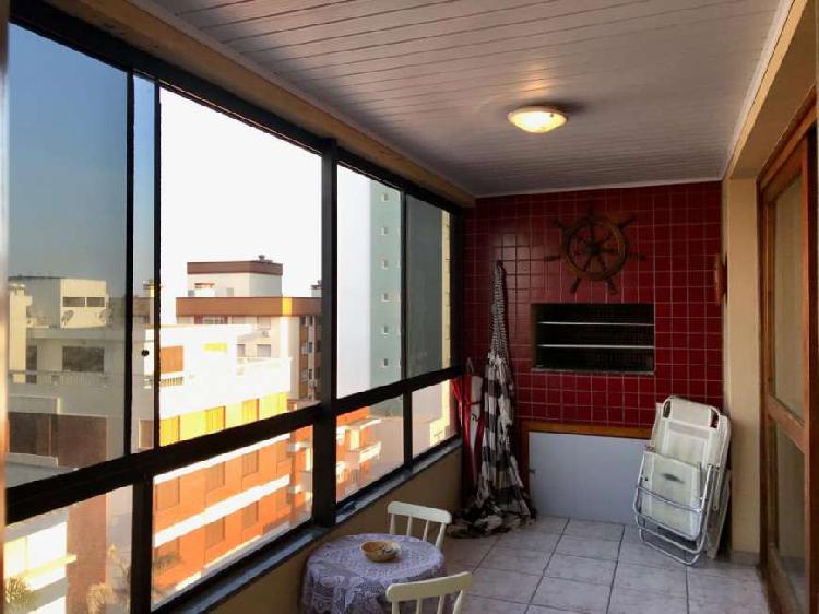 Apartamento com 2 Quartos à Venda, 120 m² por R$ 315.000