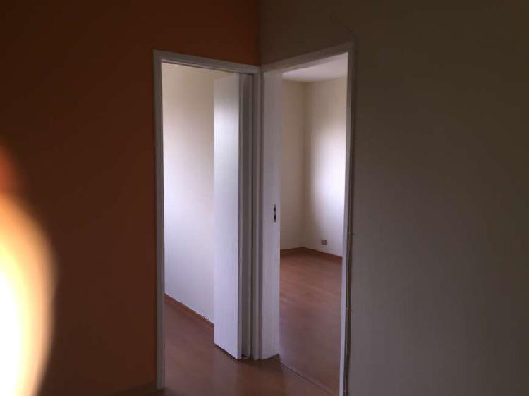 Apartamento com 2 Quartos à Venda, 48 m² por R$ 280.000
