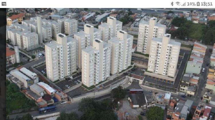 Apartamento com 2 Quartos à Venda, 49 m² por R$ 185.000
